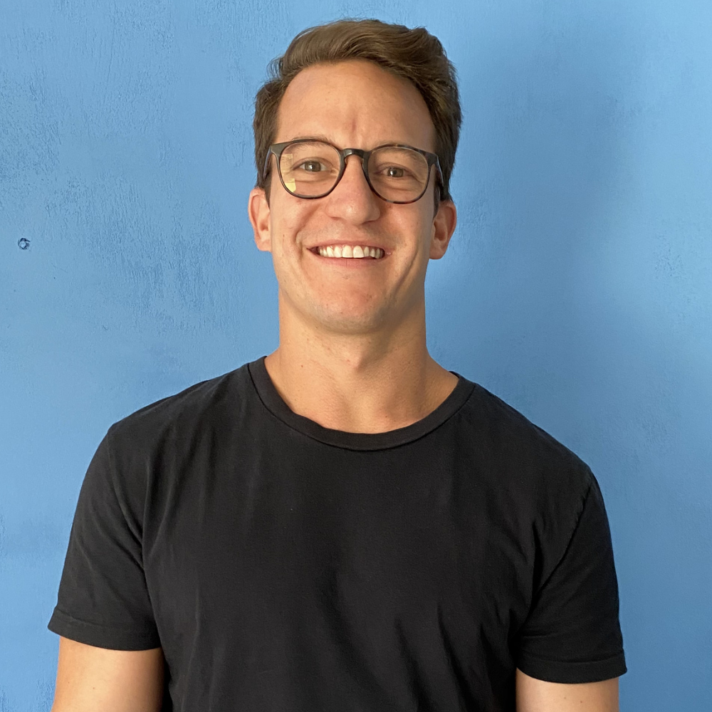 Yoni Kozminski headshot